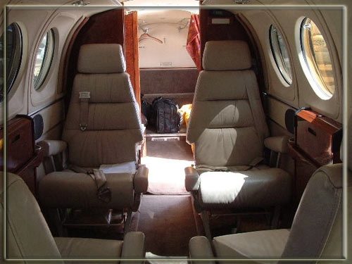 Air Charter Bahamas - King Air 200 - Nassau