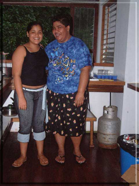 Elsie and daughter - good cookin'